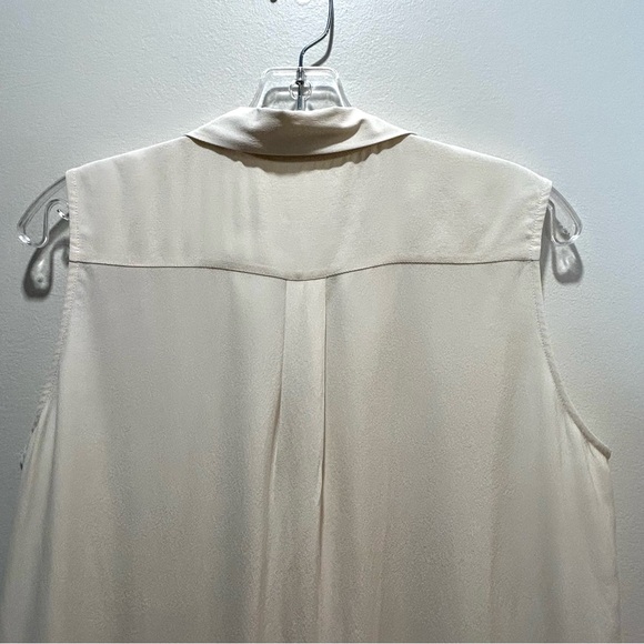 Equipment Femme Silk Ivory Sleeveless Button Down Shirt - Medium - Picture 6 of 8